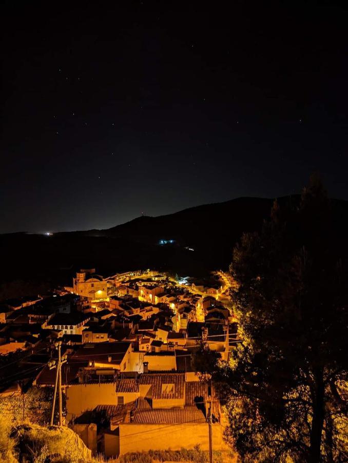 Cal Perico, Tourist And Climbing Apartament Camarasa Esterno foto